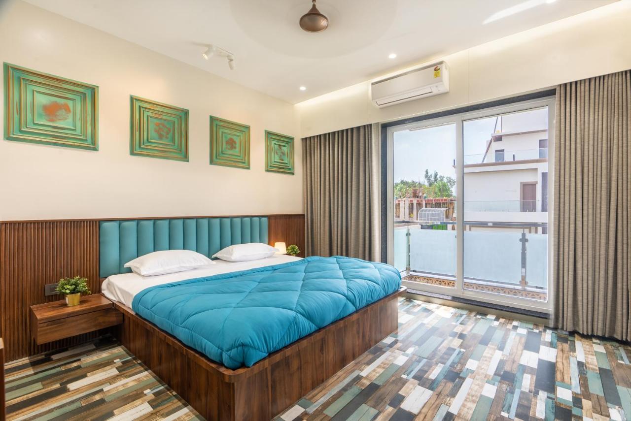 Austin Villa By Tropicana Stays โลนาวาลา ภายนอก รูปภาพ